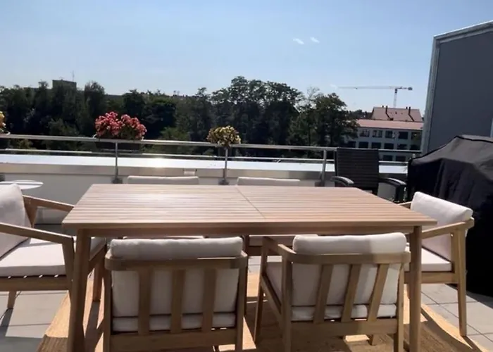 Апартаменты 4-room Near Elevator Terrace With Barbecue Брауншвейг